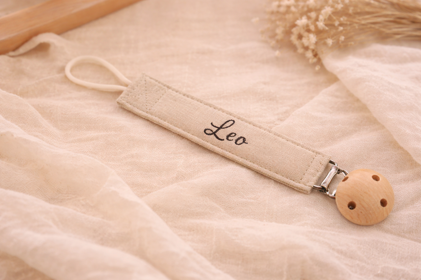 Personalisierte Schnullerkette mit Name & Herz / Geschenk zur Geburt