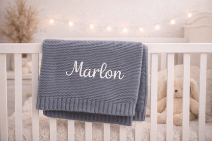 Personalized baby blanket / embroidered name