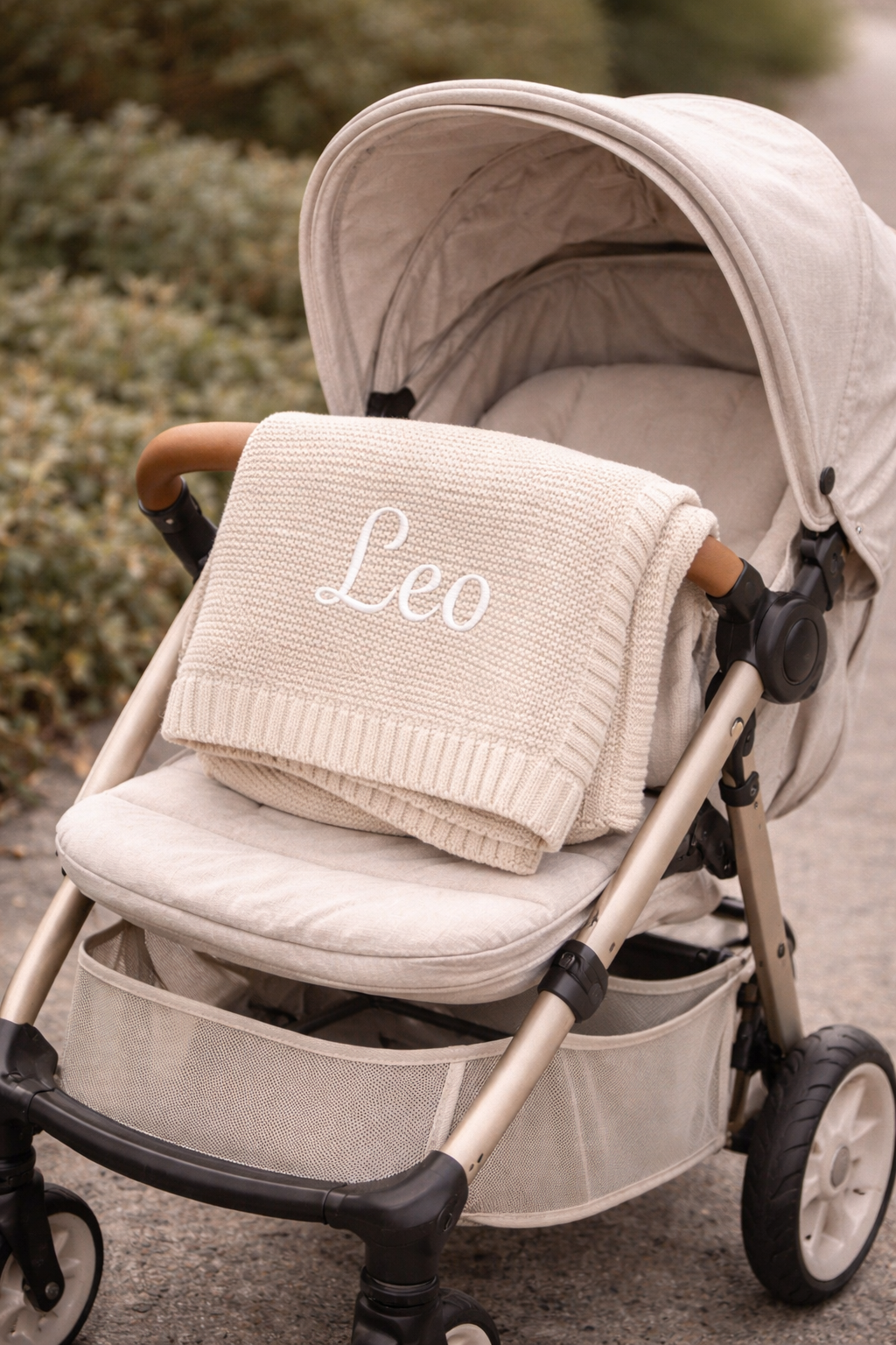 Personalized baby blanket / embroidered name