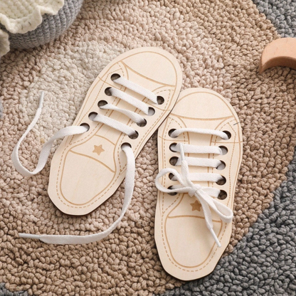 Montessori Schuh aus Holz / Schnürsenkel binden lernen / einfache Lernhilfe - einzigartigliebe