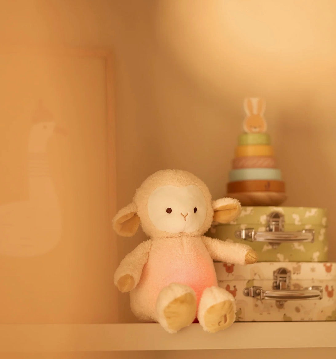 Personalisiertes Kuscheltier mit Licht & Sound – Schaf „Sheep Sonny“ mit Name | Einschlafhilfe für Babys