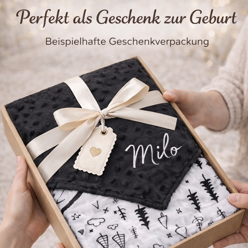 Personalized baby blanket / embroidered name black/white