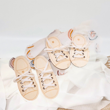 Montessori Schuh aus Holz / Schnürsenkel binden lernen / einfache Lernhilfe - einzigartigliebe