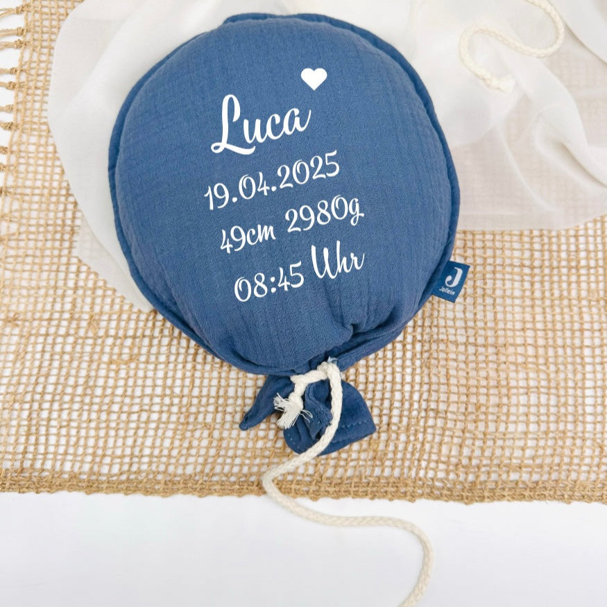 Blauer Stoffballon mit Geburtsdaten – personalisiertes Geschenk zur Geburt oder Taufe für Jungen
