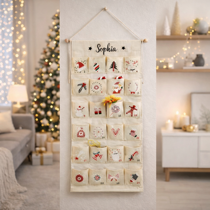 Personalisierter Adventskalender aus Stoff mit Name zum selbst befüllen