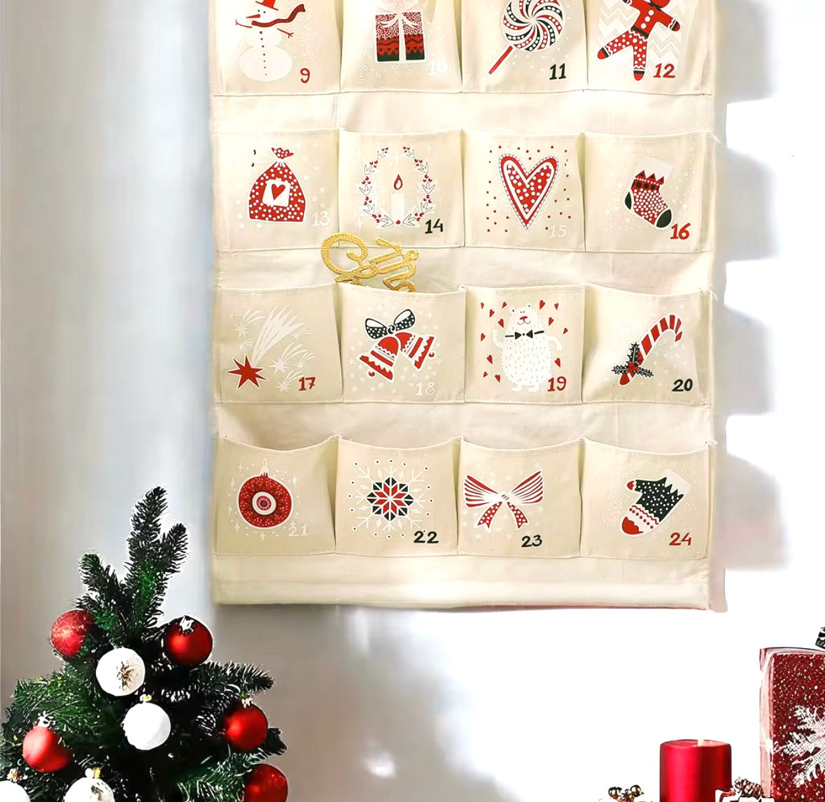 Personalisierter Adventskalender aus Stoff mit Name zum selbst befüllen (Kopie)