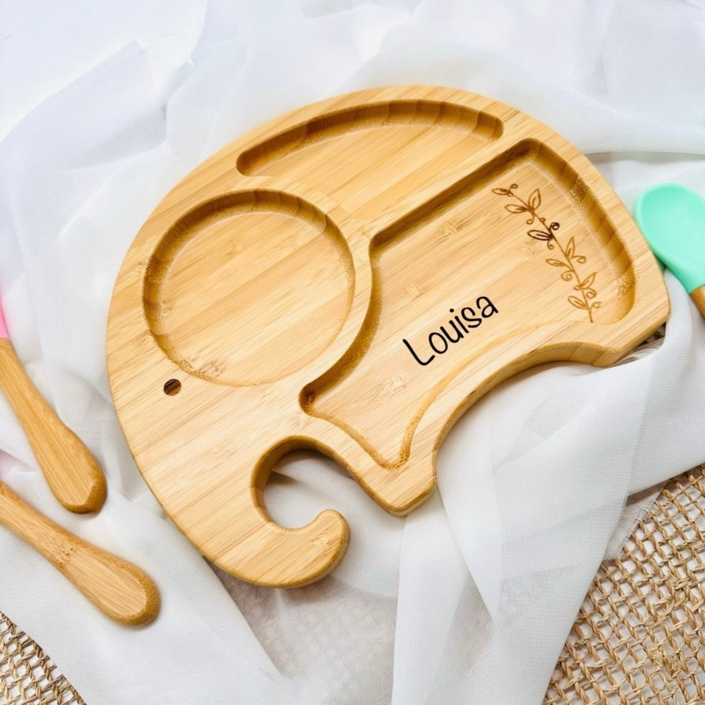 Holz Teller mit Gravur / Elefant Rosa oder Türkis 