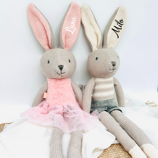 Kuscheltier Hase Personalisiert mit Name / Junge oder Mädchen / Ostern - einzigartigliebe
