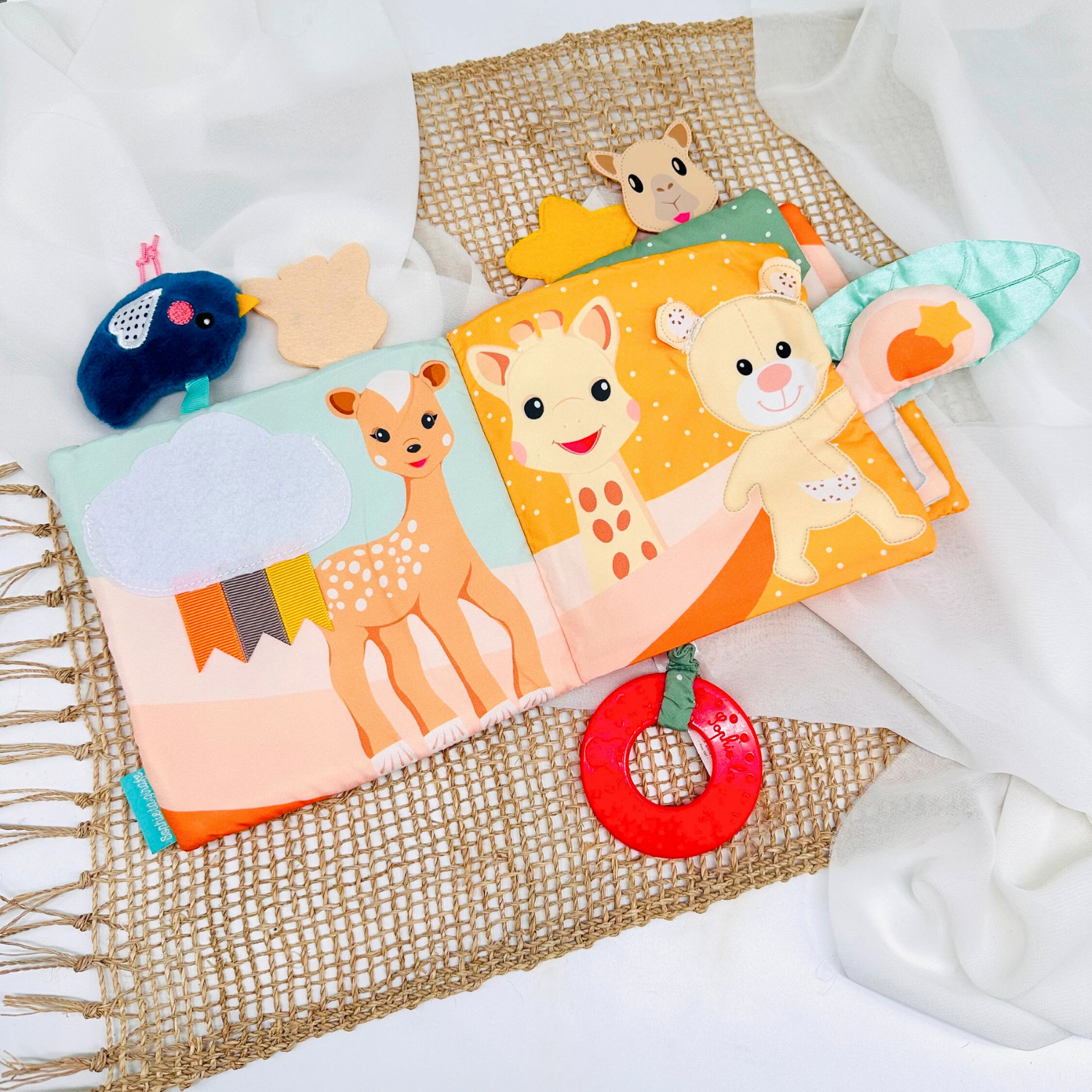 Buggybuch personalisiert mit Name / Sophie la Girafe - einzigartigliebe