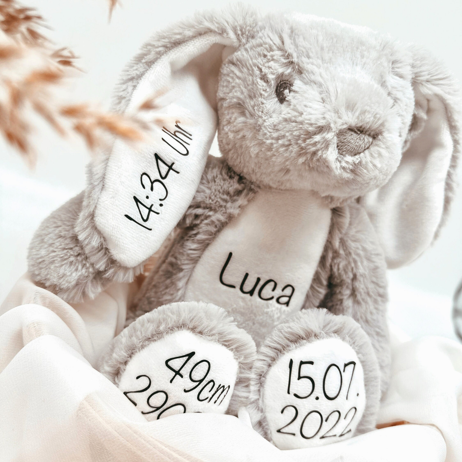Kuscheltier Hase Personalisiert mit Namen und Geburtsdaten / Ostergeschenk - einzigartigliebe