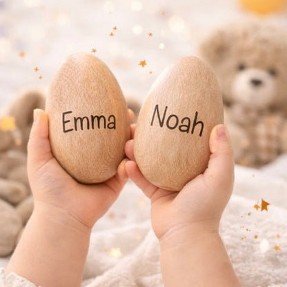 Kleine Rassel für Babys mit Name, Geschenk zur Geburt, Geschenk zu Ostern mit Name Baby 