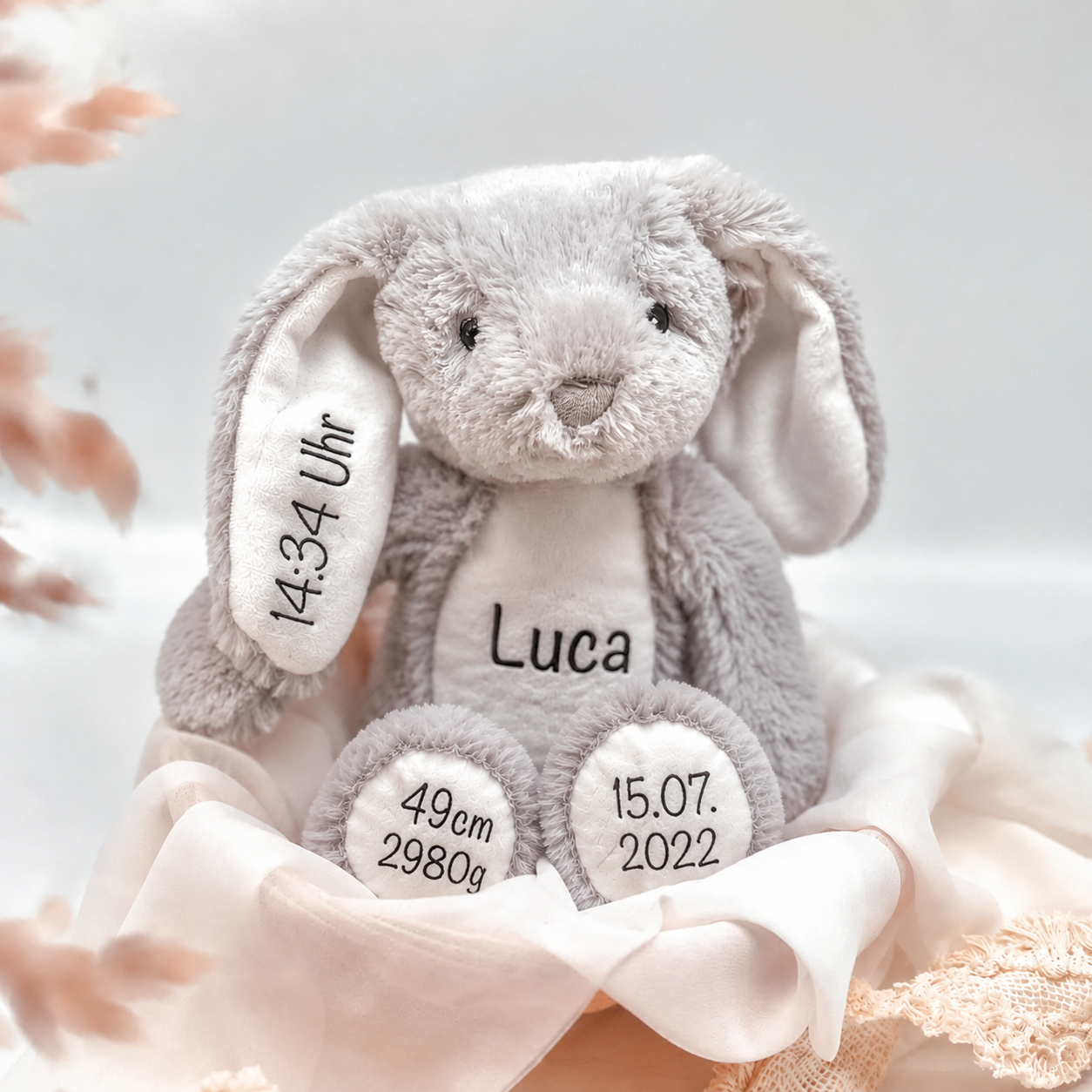 Personalisierter Kuscheltier-Hase mit Namen und Geburtsdaten – Geschenk zur Geburt, Taufe oder zu Ostern für Babys und Kinder