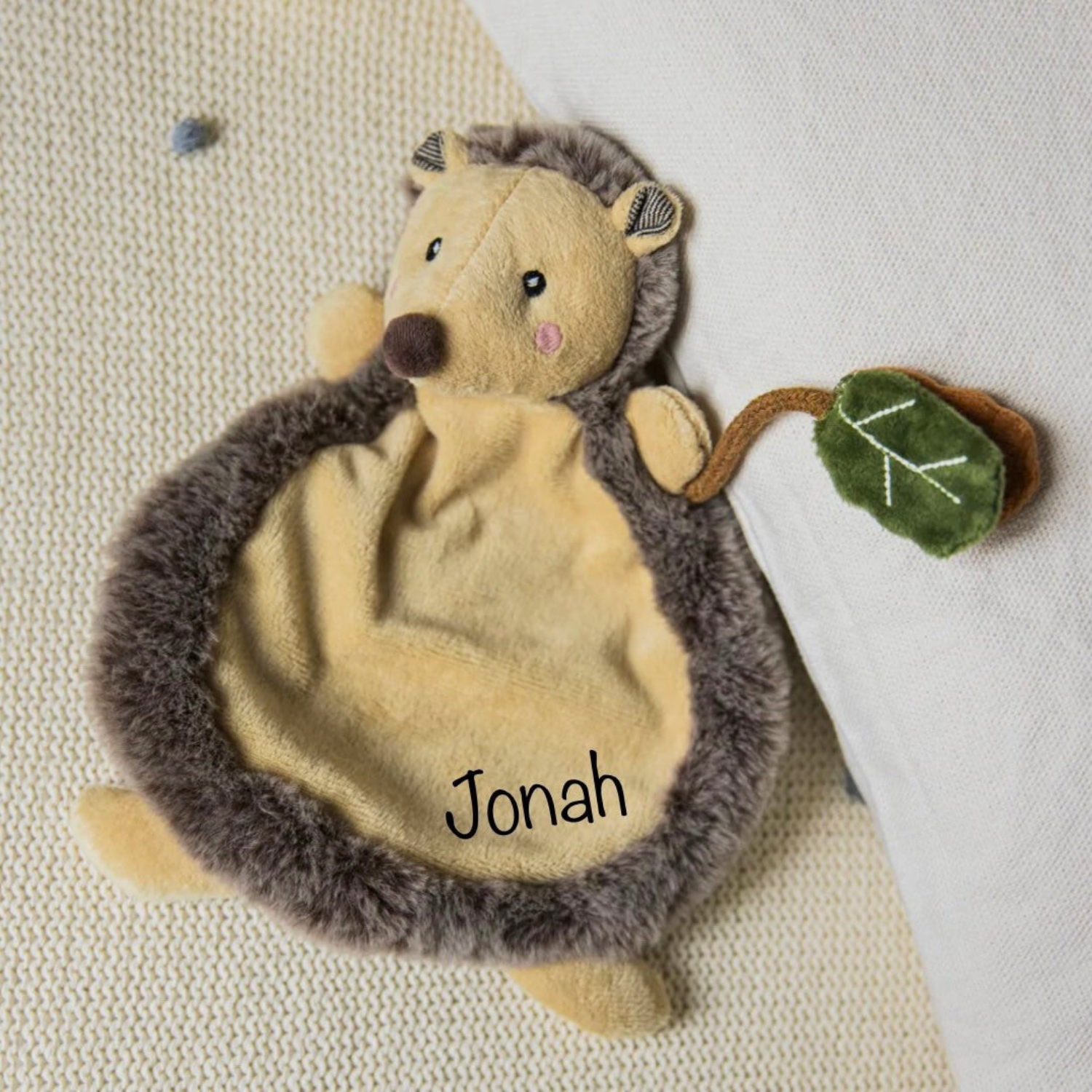 Personalisiertes Schmusetuch mit Name im niedlichen Igel-Design für Babys ab Geburt