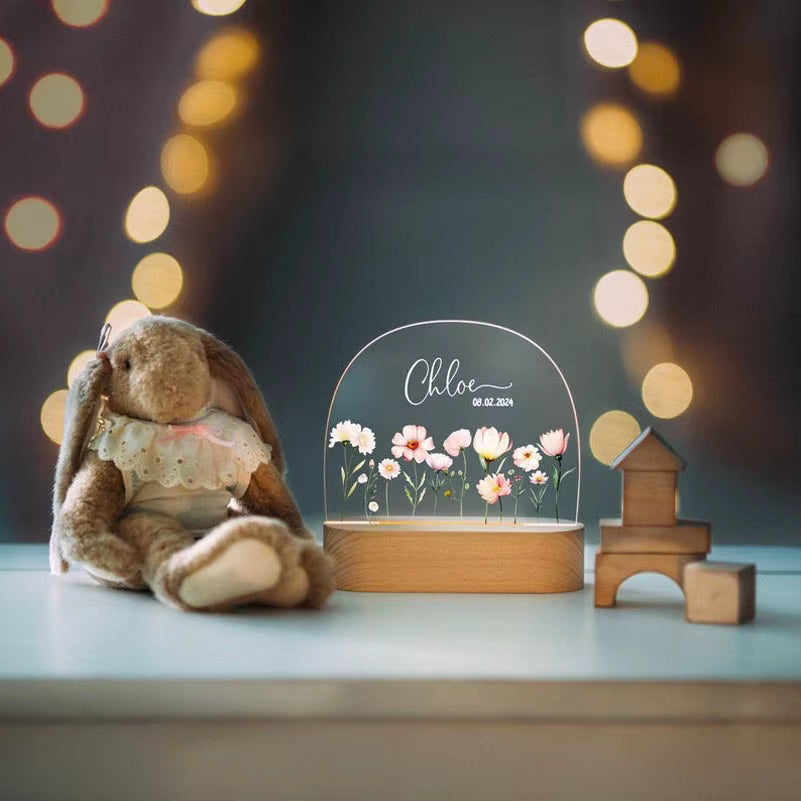 Personalized night light for children with pink flowers / name &amp; date of birth