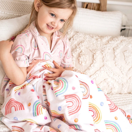 Personalisierte Babydecke / gestickter Name Rosa