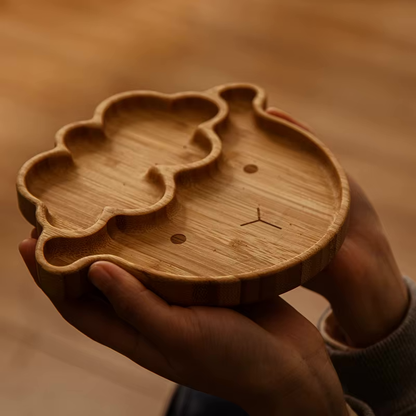 Wooden plate with engraving / sheep