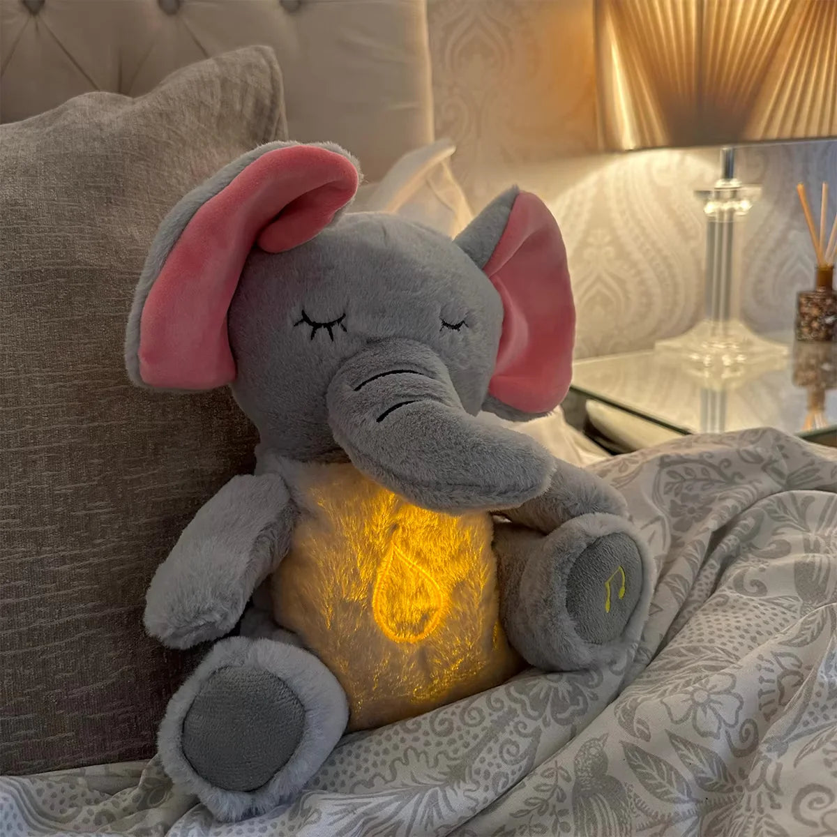Weiches Einschlaf-Kuscheltier Elefant mit Atmung, Soundeffekten und sanften Lichtern