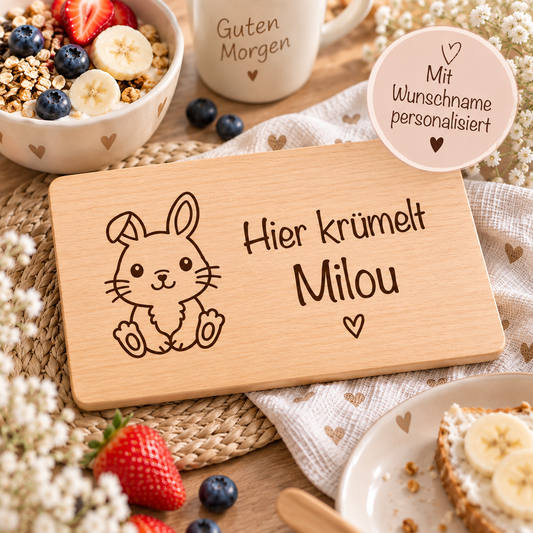 Personalisiertes Frühstücksbrettchen aus Holz mit Hasenmotiv und Wunschname