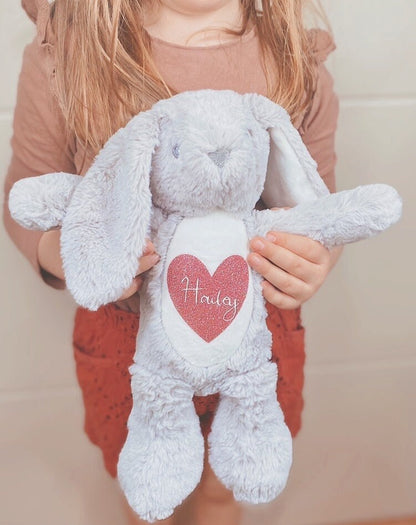 Kuscheltier Hase personalisiert mit Glitzer Herz und Name | Osterhase - einzigartigliebe