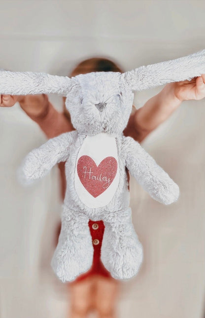 Kuscheltier Hase personalisiert mit Glitzer Herz und Name | Osterhase - einzigartigliebe
