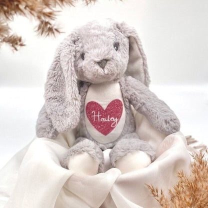 Kuscheltier Hase personalisiert mit Glitzer Herz und Name | Osterhase - einzigartigliebe