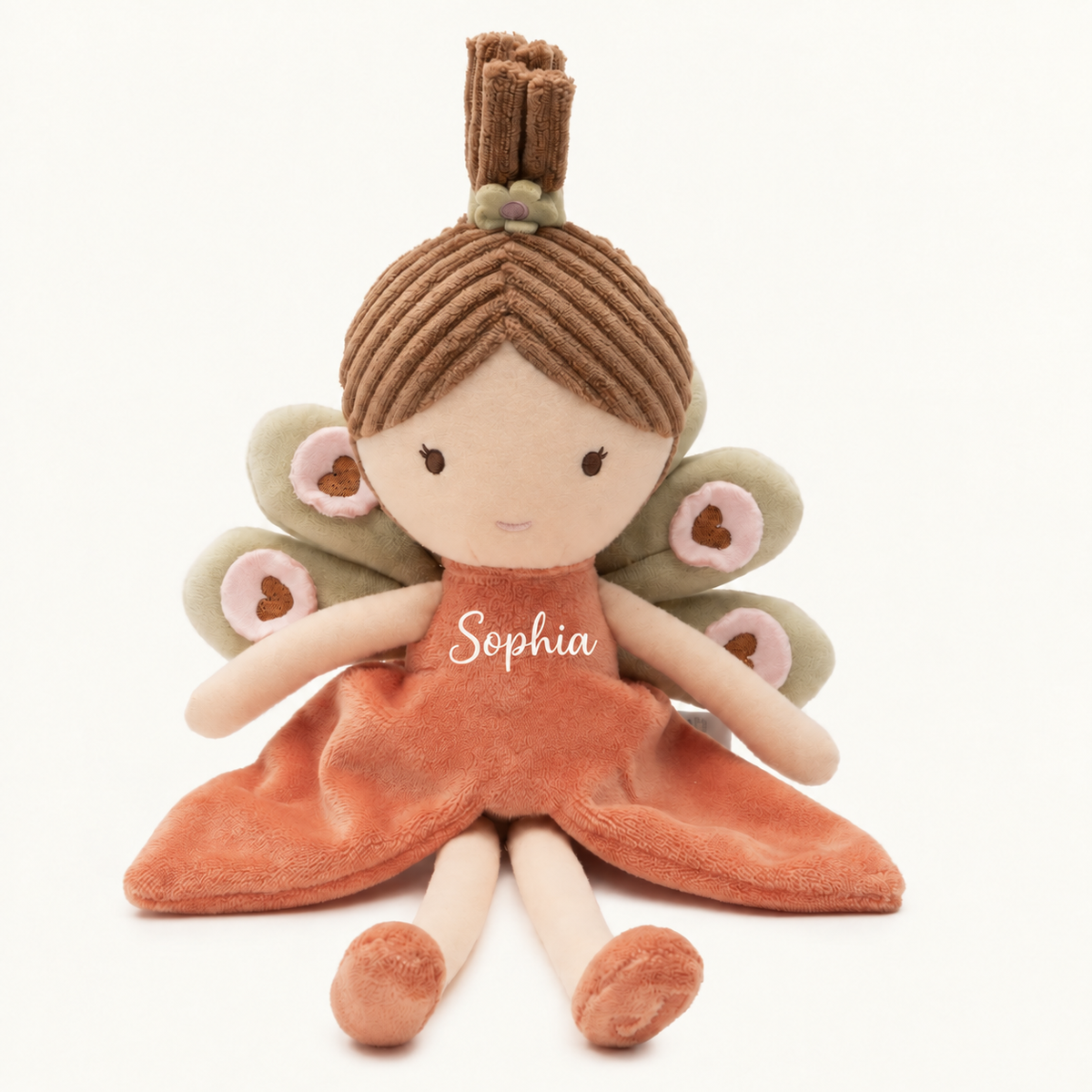 Personalisierte Jollein Stoffpuppe Fairy Mae mit weißem Namen Sophia auf dem Bauch