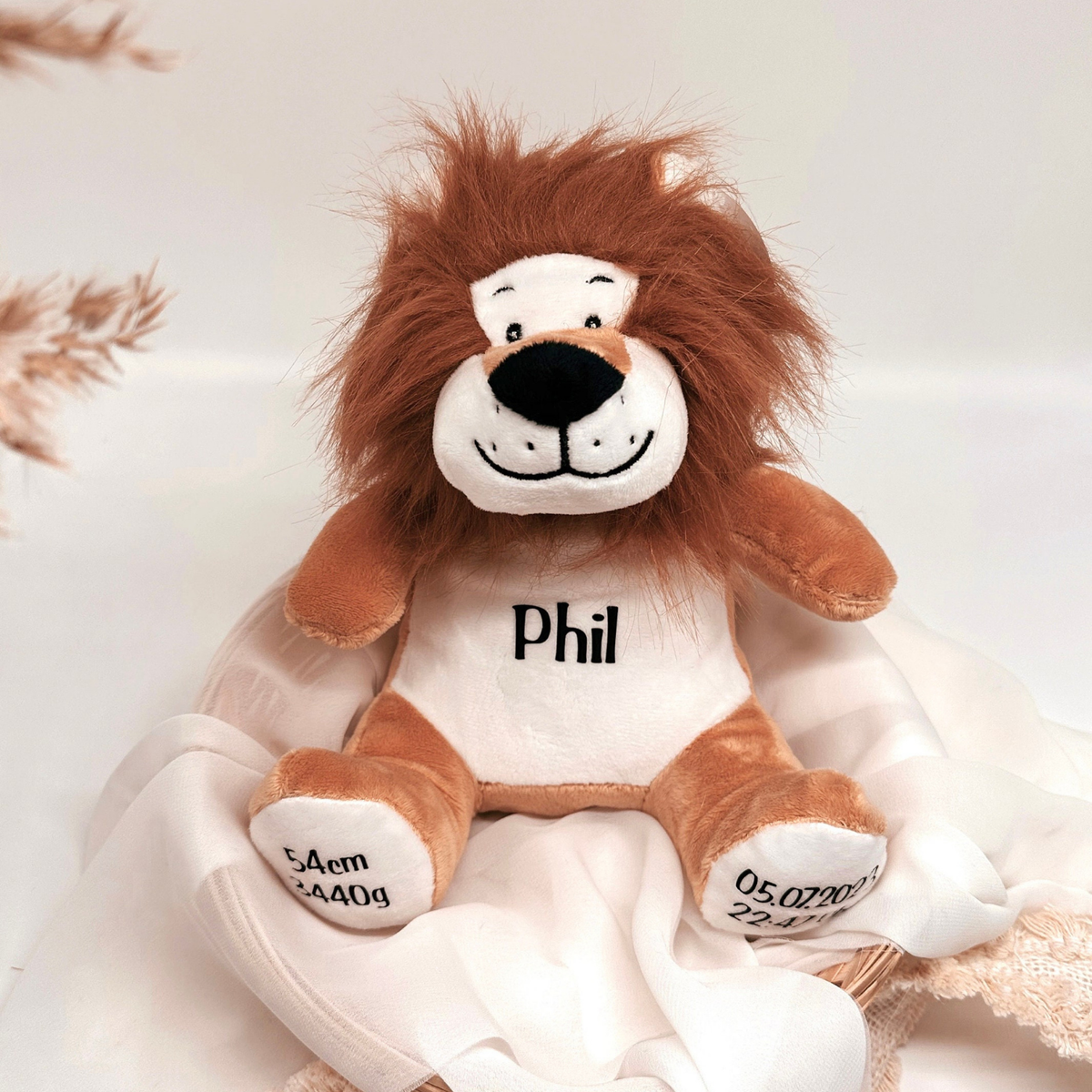 Kuscheltier Löwe Personalisiert mit Name & Geburtsdaten - einzigartigliebe