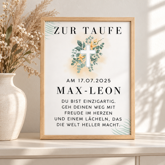 Personalisiertes DIN-A4-Taufposter mit floralem Kreuz, Name Max-Leon und Taufdatum im hellen Holzoptikrahmen